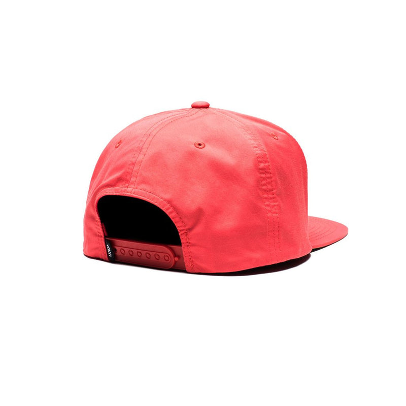 UNDEFEATED BROKEN CAP RED 531239